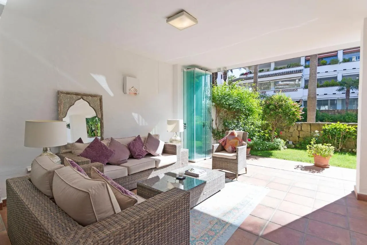 Las Canas Beach, Ground Floor First Line Beach, Marbella Golden Mile スペイン